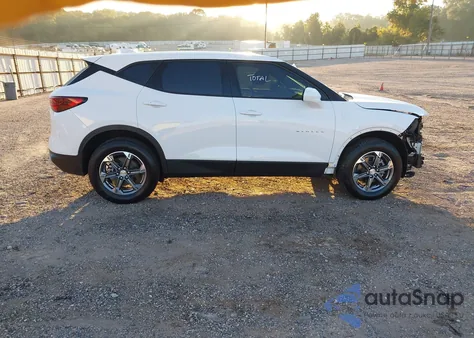 2023 Chevrolet Blazer Awd 2Lt из США, поврежденный, VIN 3GNKBHR44PS168080